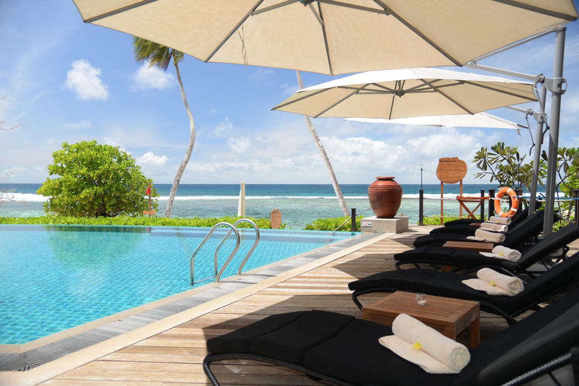 Allamanda Resort & Spa deck